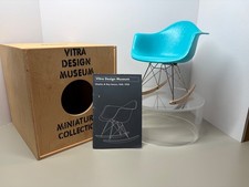 Vitra Design Museum Mini Blue