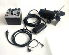 Dedolight 500er Serie mit Blitzgenerator & Dimmer