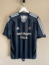Newcastle Away football shirt