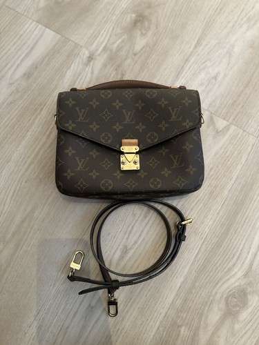 Louis vuitton pochette metis - vuitton,