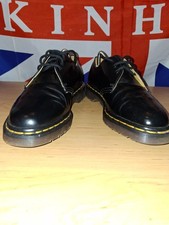 Dr.Martens Made in England3 Loch black Uk 7 /EU41, eher EU 40!!! Top Zustand!!