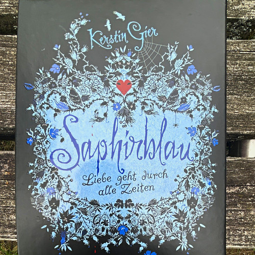 Saphirblau liebe geht durch - saphirblau.,