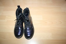 Dr. Martens Gr. 35 Mädchen Stiefel 8Loch schwarz