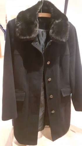 Schwarzer damen wintermantel - schwarzer,