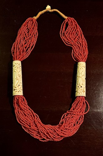 Halskette collier aus - /,