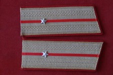 Leutnant Offizier UdSSR Schulterklappen Schulterstücke Armee Армия СССР 113