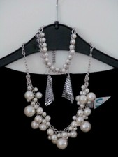 schickes Abendkleid für die