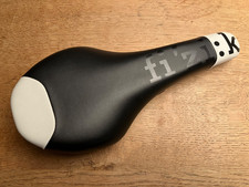 fizik Rennradsattel, schwarz-weiss, gebraucht