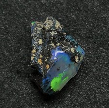 Opal Var. Welo - Opal, roh,  3,05ct  12,3x8,8x7,4mm, aus  Äthiopien #2722