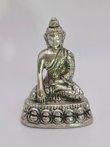 Shakyamuni buddha versilbert - shakyamuni,