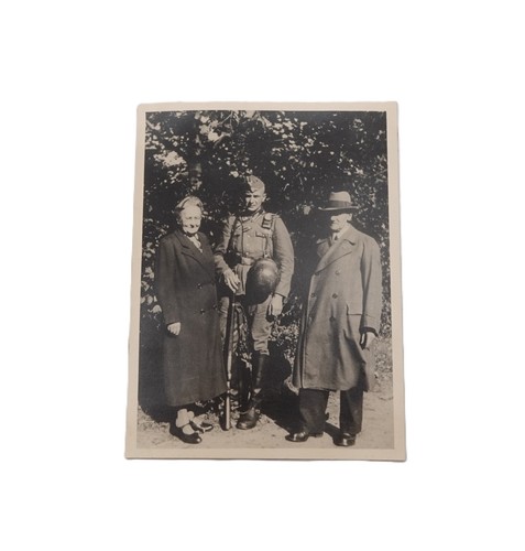 Foto soldat uniform - -,
