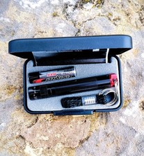 Maglite Solitaire Spectrum RED LED Taschenlampe AAA Micro Rotlicht EDC Jagd OVP