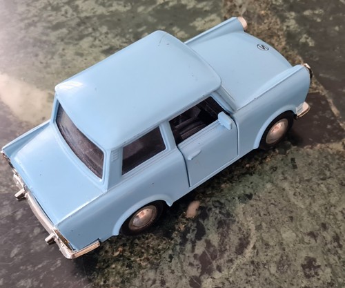 Trabant 601 himmelblau - 601,