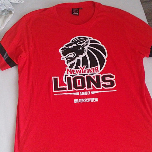 Lions new yorker - yorker,