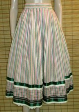 BUNTER TRACHTENROCK - SPITZE -