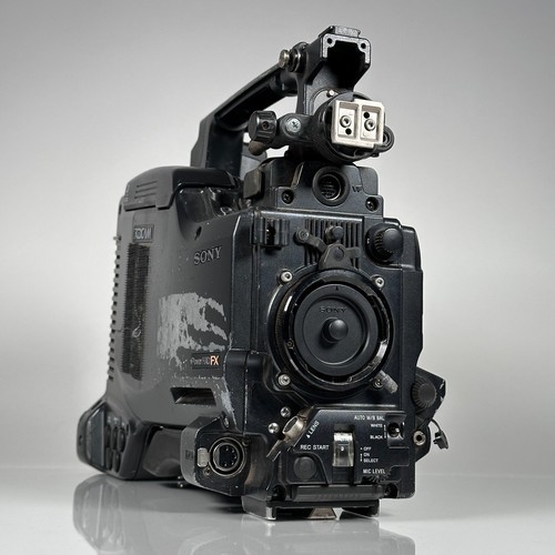 Sony pdw 700 xdcam camcorder - pdw-700,
