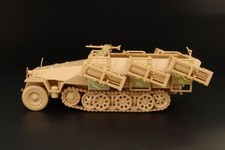 Sd Kfz 251 STUKA Zu Fuss (TAMIYA) / 1:48