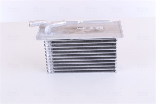 Ladeluftkühler nissens 96470 - ladeluftkühler,