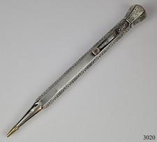 Antiker Drehbleistift 900