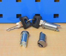 Original Vespa Schlosssatz Zündschloss TPH NRG 50 PX PK 50 80 125 150 Piaggio