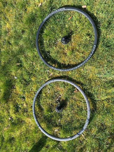 Campagnolo zonda c17 disc - campagnolo,