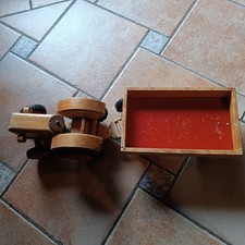 Alter Kinder Holz Traktor Trecker mit Anhänger