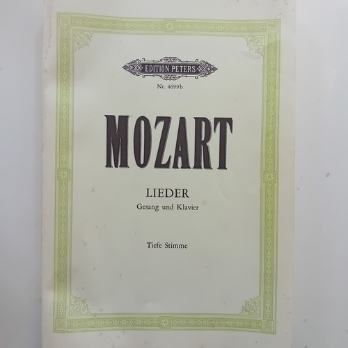 Mozart edition peters - edition, lieder