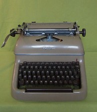 Schreibmaschine - Optima - M12