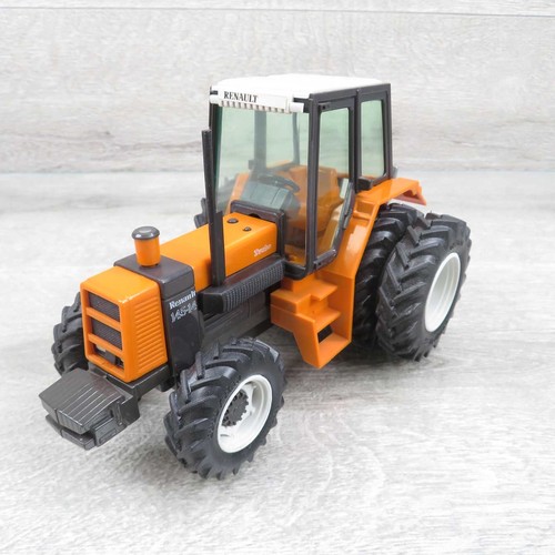 Britains traktor - 1:32,