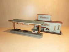 17040) DDR - Spur S - Konvolut 2 Stk. Bahnhofsgebäude - Holz - ansehen