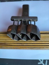 Altes Stanzeisen Schlageisen Prägestempel Diamant Steine (1Z)