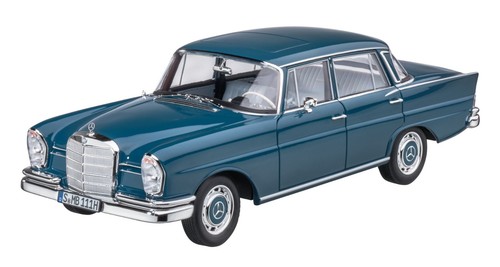 Mercedes benz 111 220 - w,