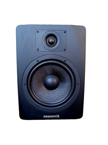 Studio reference monitor - studio, ne08