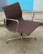 Set aus 10 Vitra Aluminium