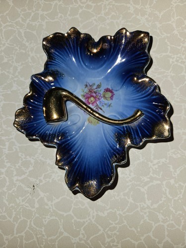 Antiker ascher mit goldener - antiker,