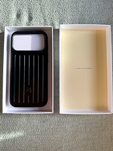Rimowa iphone pro - pro, max