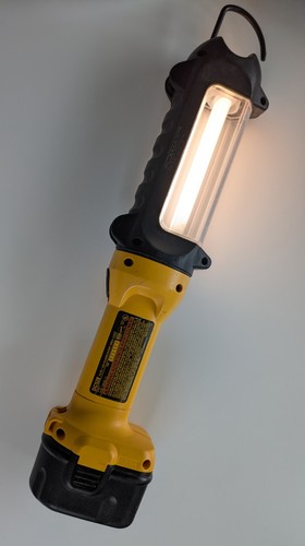 Dewalt akku taschenlampe dc528 - dewalt,