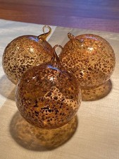 Glaskugel Fensterkugel Dekokugel Weihnachtskugel mit goldenen Sprenkseln Ø 8 cm