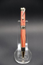 Edler handgefertigter