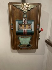 Antiker Spielautomat Einarmiger Bandit Geldspielautomat