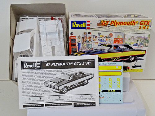 Revell plymouth gtx 2n1 - plymouth,