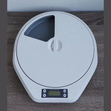 Einstellbarer Futterspender TRIXIE Futterautomat TX4+1, 5 × 0,25 l/34 × 6 × 39cm