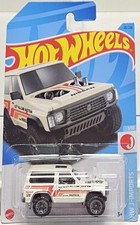 Hot Wheels 2023/020 - HW J-Imports 01/10 - Nissan Patrol Custom /K10