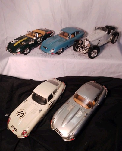 Burago modellauto - 1:18,