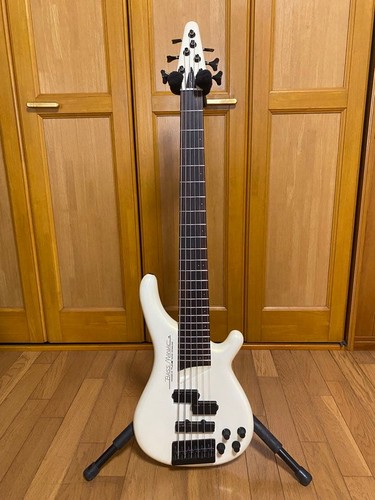 Tune bass manic saiter - bass, tb