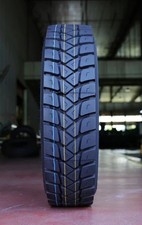 315/80 R22,5 Hinterachse LKW-Reifen Runderneuert Antrieb M+S 3MPSF (Baustelle)