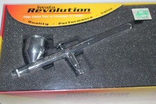 Iwata Revolution R 4500 HP CR