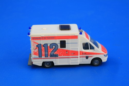 Wiking rtw mercedes - h0,