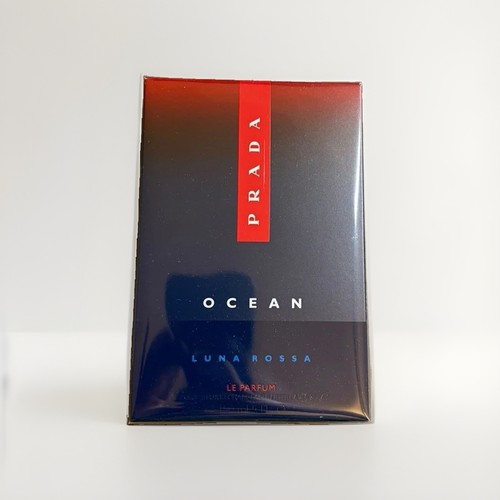 Prada luna rossa - prada, ocean