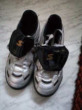 fußballschuhe Jungen Gr. 34 Silbergrau Gebraucht